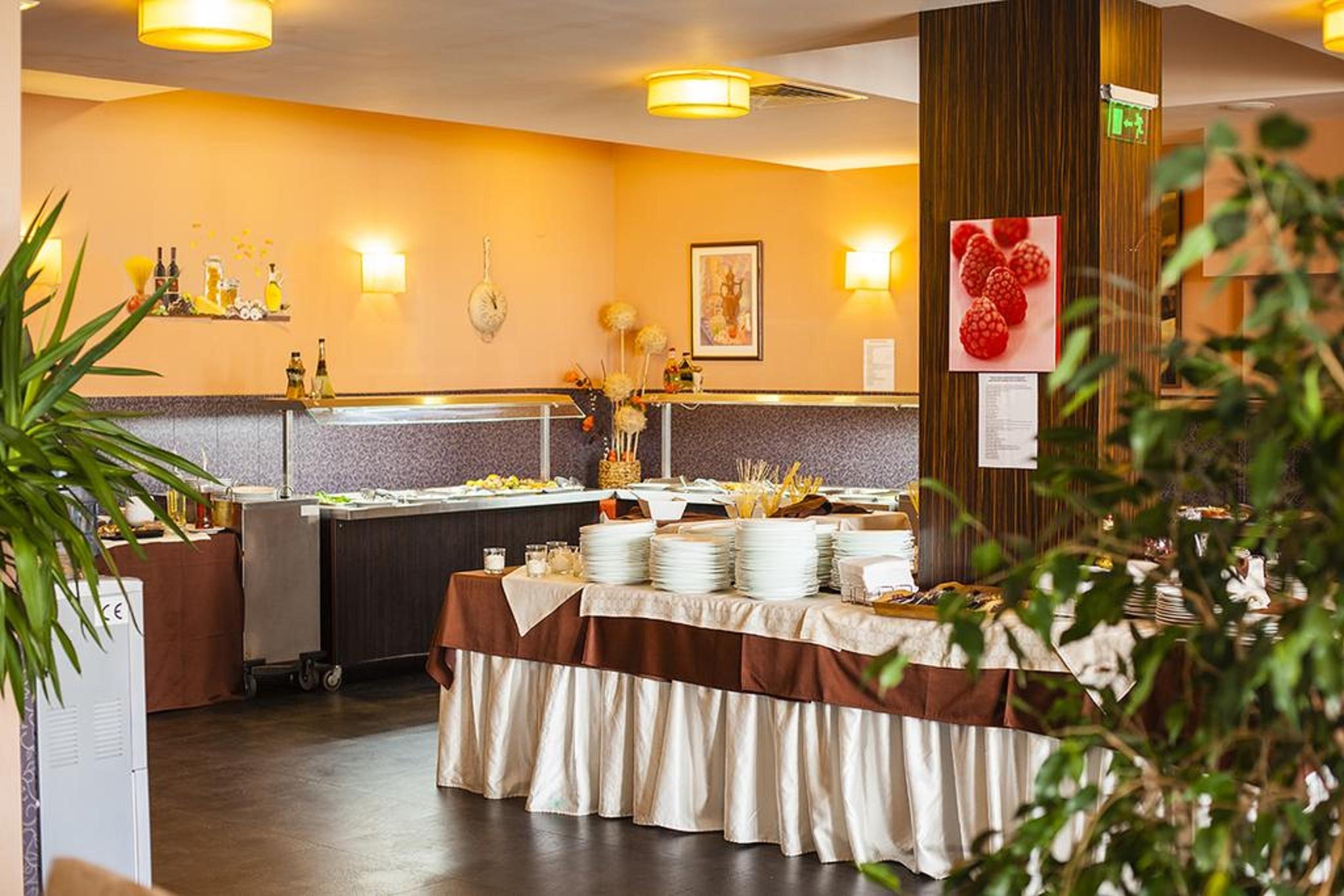 St George Ski & Holiday Bansko Ngoại thất bức ảnh